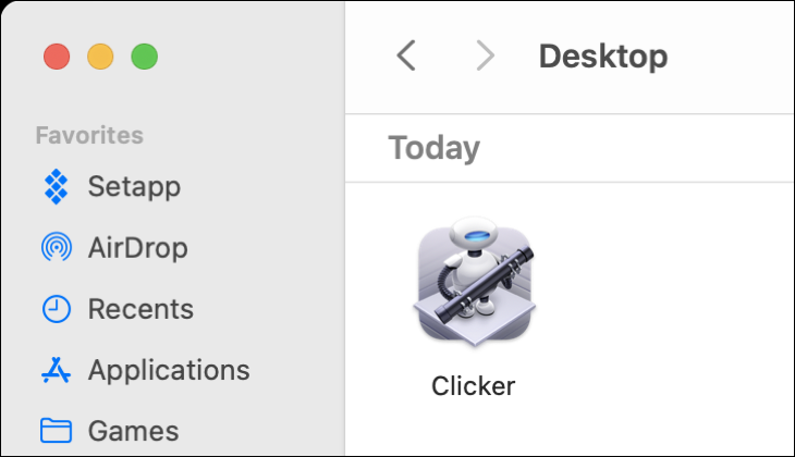 Automator clicker app in the macOS Desktop folder